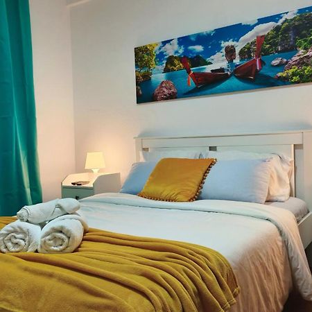 The Whale Beach House アトウギア・ダ・バレイア エクステリア 写真